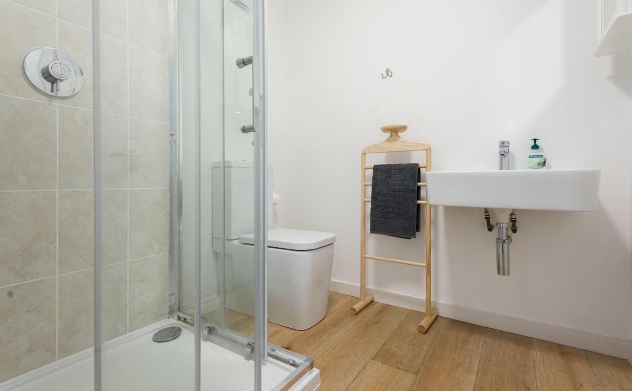 The Cliffside Loft - Distinctly Modern 3 Bdr Riverside Home Bath Exterior foto
