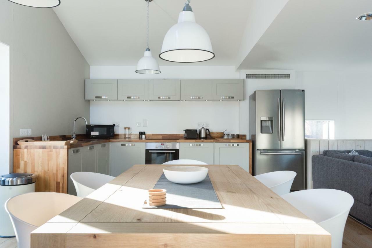 The Cliffside Loft - Distinctly Modern 3 Bdr Riverside Home Bath Exterior foto