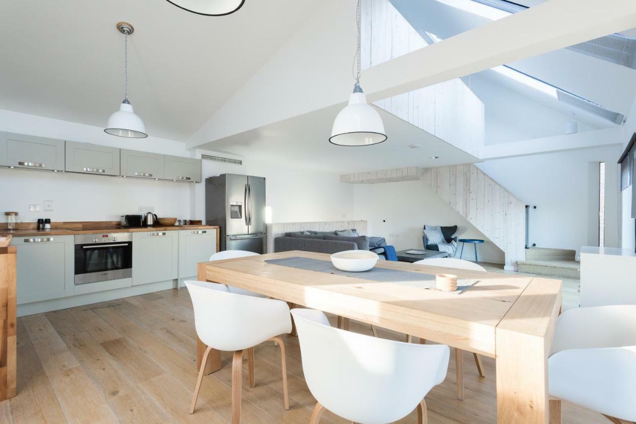 The Cliffside Loft - Distinctly Modern 3 Bdr Riverside Home Bath Exterior foto